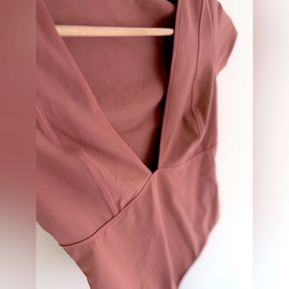 Duo Babe Bodysuit NWOT cedarwood - Picture 5 of 6